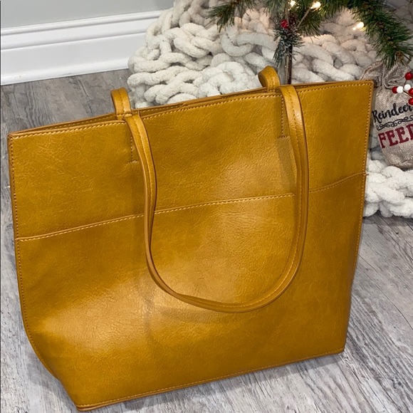 Purse - Picture 2 of 3